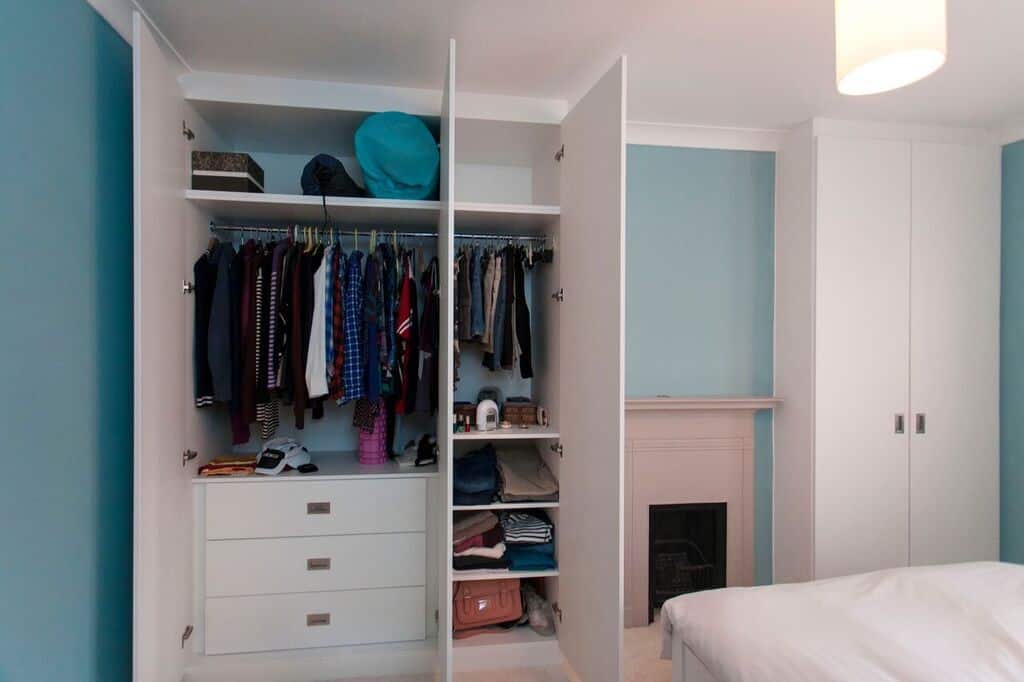 Fitted wardrobe