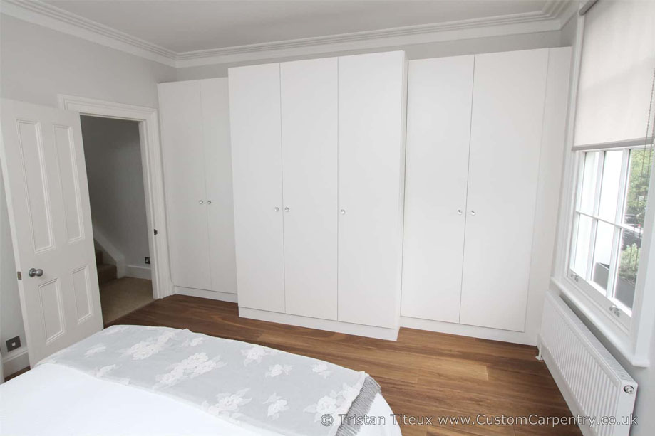 Low Wardrobe Empatika