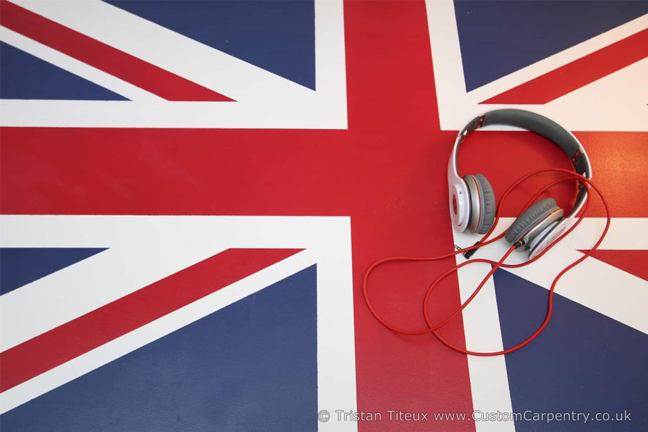 Closer look at hadnpainted bespoke children's bedroom Union Jack desk